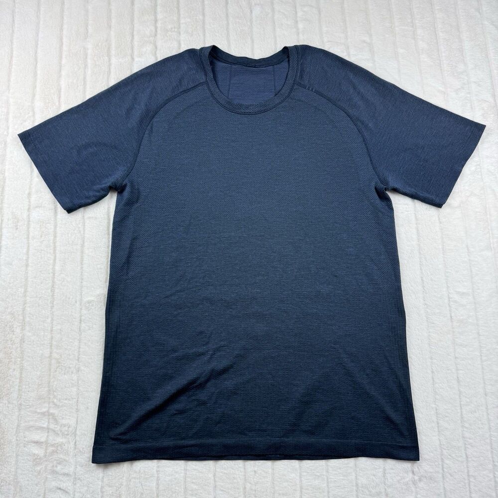 Lululemon Metal Vent Tech T-Shirt Men's M Navy Gym Sport Performance Activewear